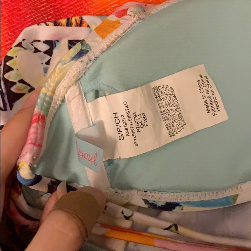 Bathing suit top - Picture 3 of 3